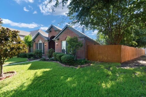 4057 Desert Mountain Dr, Plano TX  75093-7337 exterior