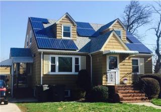 384 Carteret Ave, Carteret, NJ 07008-1748