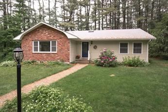 9 King Philip Trl, Norfolk, MA 02056-1405