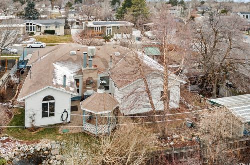 7993 Erique Way, Sandy UT 84093-6422 exterior