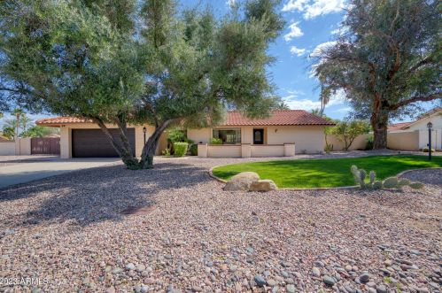 11049 45th Way, Phoenix, AZ 85028-3047