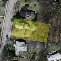 590 Grove St, Newton MA 02462-1317 aerial view