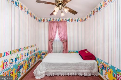 1851 Pt Pleasant Ave, West Deptford NJ 08096-4324 exterior