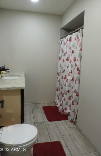 4001 61 St, Phoenix AZ 85033-1712 exterior