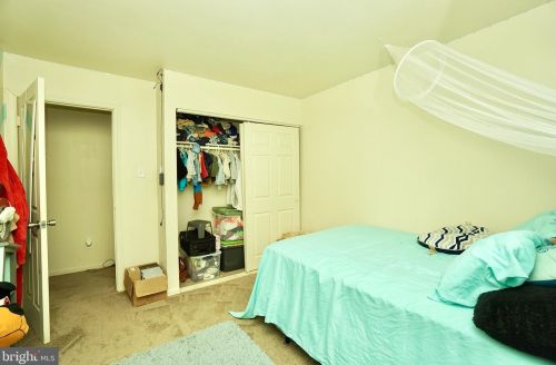 25 Presidential Dr, Erial NJ 08081-1313 exterior