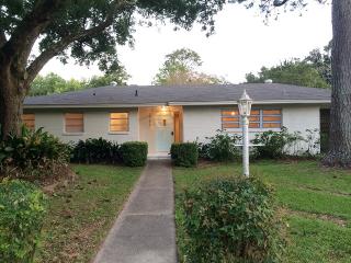 2757 Grafhill Dr, Mobile AL  36606-2364 exterior