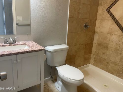 8427 34th Ave, Phoenix AZ  85051-5952 exterior