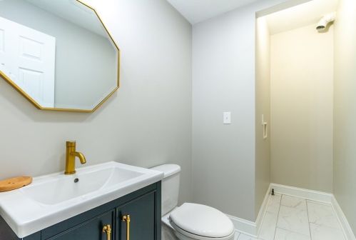 93 West St, West Bridgewater MA  02379-1400 exterior