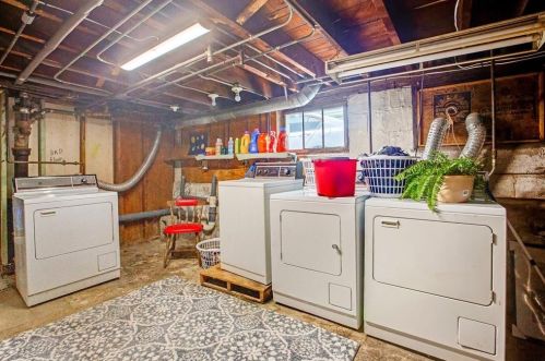 59 Pearl St, Everett MA 02149-1105 exterior