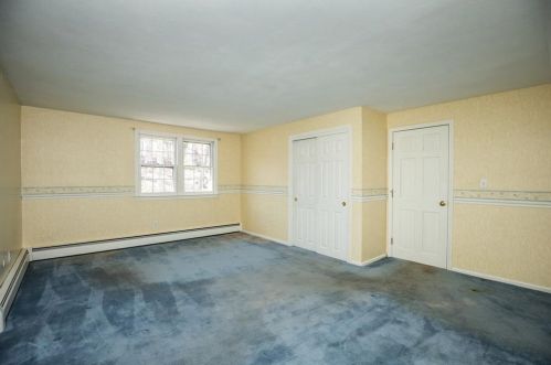 97 Hl St, Topsfield MA 01983-2410 exterior