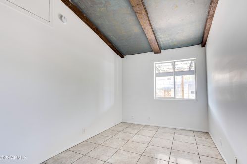 3416 Cambridge Ave, Phoenix AZ 85008-1215 exterior