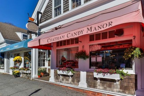 16 Joshuas Way, Chatham MA 02633-1565 exterior