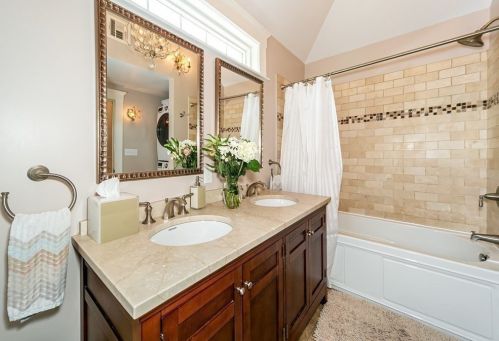 1058 Highland Ave, Needham MA 02494-1128 exterior