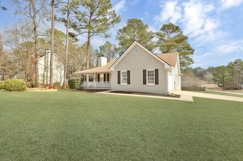 389 Grove Hill Dr, Stockbridge GA  30281-3054 exterior