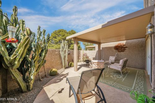 4031 Charter Oak Rd, Phoenix AZ 85032-7470 exterior