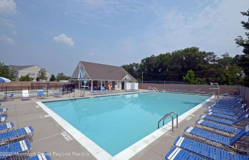 19 Brookfield Dr, Jackson Twp NJ 08527-3865 exterior