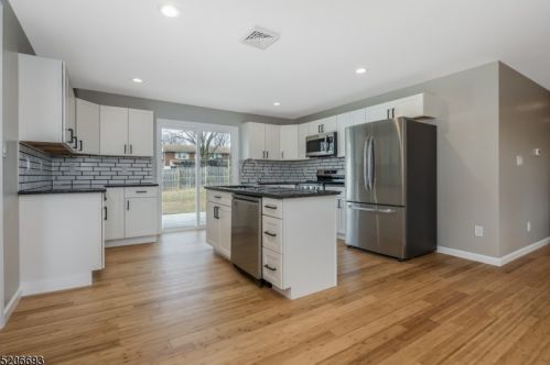 9 Clarkson St, Milford NJ  08848-1534 exterior