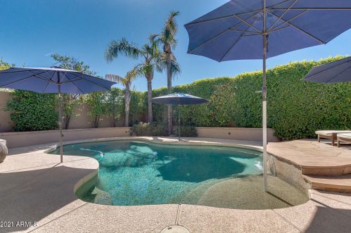 1465 Caribbean Ln, Phoenix AZ 85023-6792 exterior