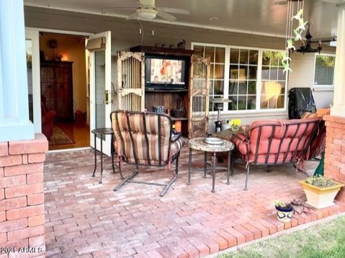 3421 Camelback Rd, Phoenix AZ 85033-1535 exterior