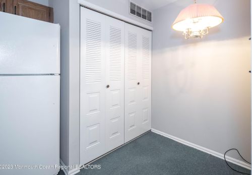 61 Honeysuckle Ln, Tinton Falls NJ 07701-6740 exterior