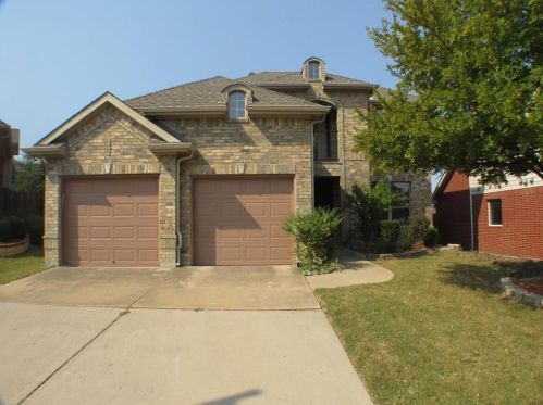 10411 Ruff Trl, Irving TX  75063-4306 exterior