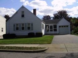 90 Westland Ave, Newton, MA 02465-1523