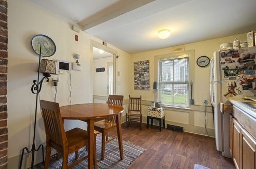 87 Gardner St, Groveland MA 01834-1141 exterior