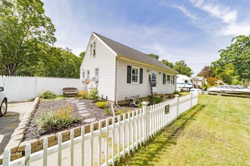 146 Sackett Rd, Montgomery, MA 01085-4021