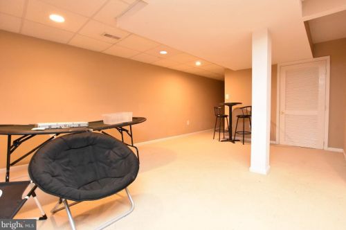 116 Cypress Ct, West Deptford NJ  08096-5154 exterior