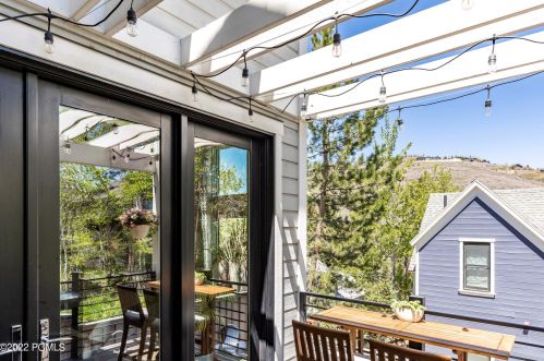 1024 Norfolk Ave, Park City UT 84060-5444 exterior