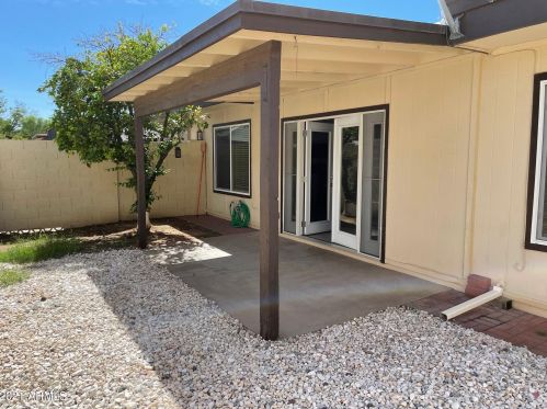 2526 Bluefield Ave, Phoenix AZ 85032-1542 exterior