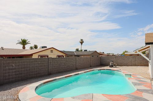 2940 71 Ave, Phoenix AZ 85033-1410 exterior