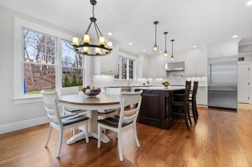 47 Goddard St, Newton MA 02461-1918 exterior