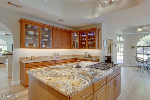 14461 15th Ave, Phoenix AZ  85023-5176 exterior