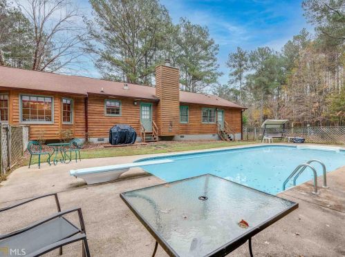 10 Kerrie Ct, Stockbridge GA 30281-5821 exterior