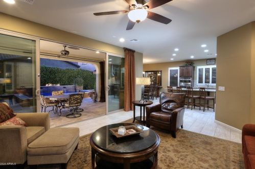 4406 Campo Bello Dr, Phoenix, AZ 85032-9262