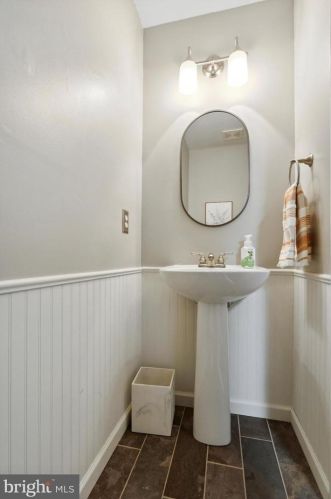 1504 Beacon Hill Dr, Erial NJ  08081-1168 exterior