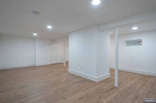 43 Dukes St, Kearny NJ  07032-3306 exterior