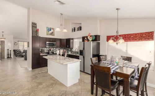 14250 43rd St, Phoenix AZ 85032-3322 exterior