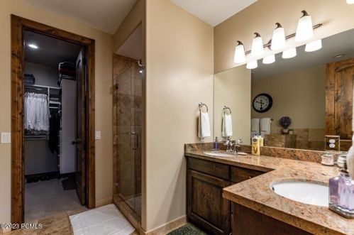 3167 Lower Saddleback Rd, Park City UT 84098-5699 exterior