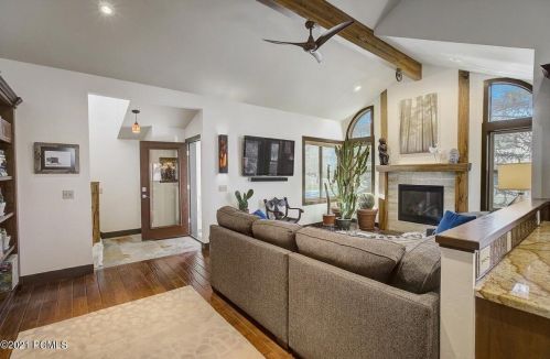 1492 Mdw Loop Rd, Park City UT 84098-5941 exterior