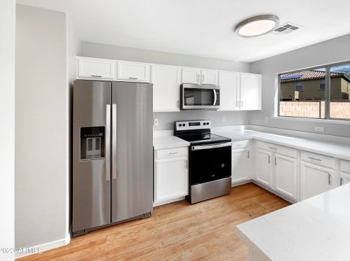 2217 95th Ave, Phoenix AZ  85037-4341 exterior