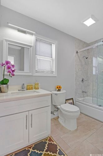 1552 Rake Ct, San Leandro CA  94578-1852 exterior