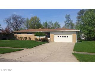 7818 Parmaview Ln, Cleveland, OH 44134-6344