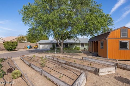 18819 30th St, Phoenix AZ  85050-3411 exterior