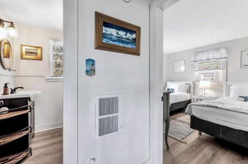 722 State Hwy, Eastham MA 02642-2534 exterior