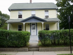 209 Derby St, Newton, MA 02465-1005