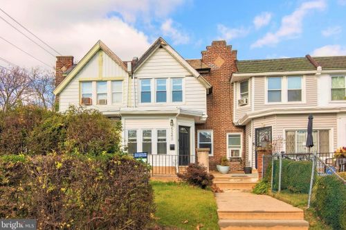 5243 Diamond St, Philadelphia, PA 19131-2303