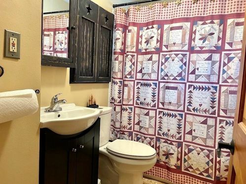 2 Weybossett St, Methuen MA exterior