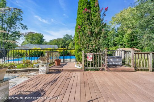 2 Neal St, Jackson Twp NJ exterior